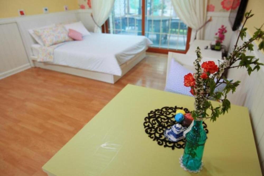 Eoullim Pension - Moonlight Yard Pyeongchang Phòng bức ảnh