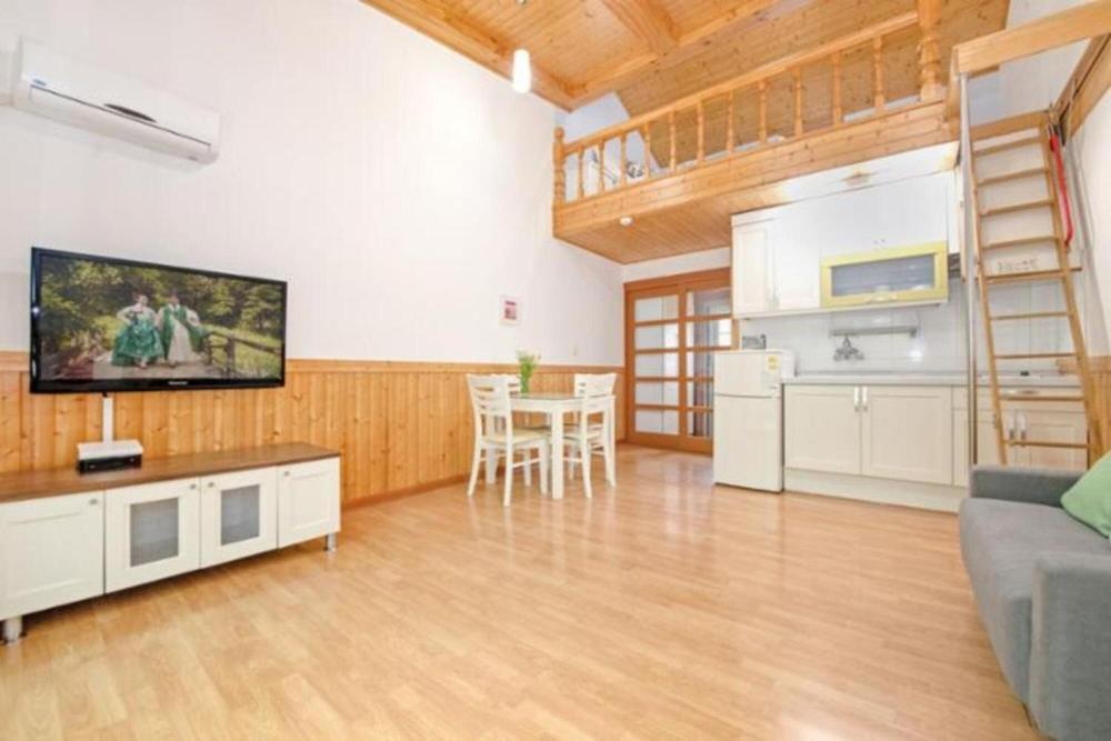 Eoullim Pension - Moonlight Yard Pyeongchang Phòng bức ảnh