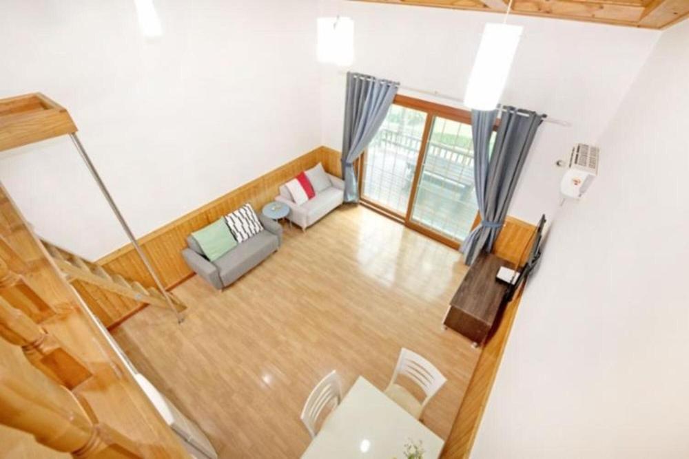 Eoullim Pension - Moonlight Yard Pyeongchang Phòng bức ảnh