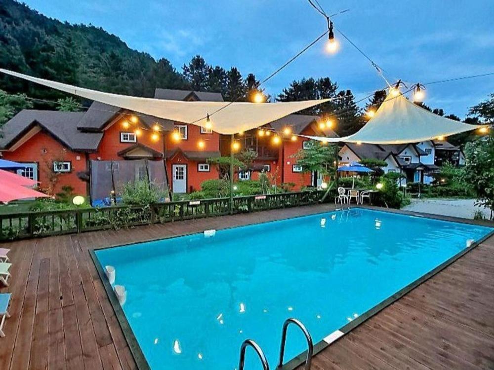 Eoullim Pension - Moonlight Yard Pyeongchang Ngoại thất bức ảnh